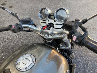 Yamaha XJR 1300 stříkačka,Akrapovič výfuk,Öhlins podvozek - 4