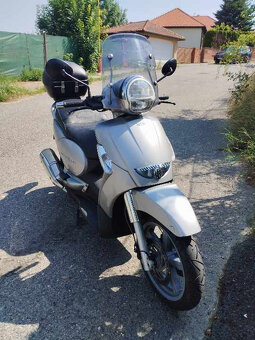 Aprilia Scarabeo 500 - 4