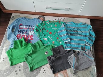 Balík oblečení vel. 104, 110 zimní, podzimní - 4