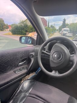 Renault Laguna 1.8 - 4