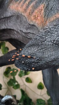 INDORAPTOR 1/6 Prime1 studio v limitaci /300 kusů na světě - 4
