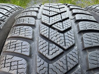 Zimní pneu 225 60 17 Pirelli - 4