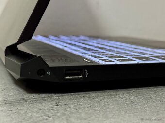 HERNÍ NOTEBOOK HP R5 5600H/16GB RAM/RTX 3050/512GB SSD - 4