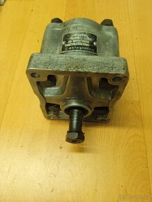 Hydr.čerp...c14xtm SHÁNÍM starý kus - 4