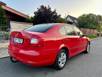 Škoda Octavia Sedan 1.9TDI 77KW 2010 / TAŽNÝ / NOVÁ STK - 4
