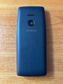 Nokia 8210 4G - 4