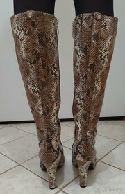 Kozačky na podp. GUESS, hadí vzor, kůže, vel. 37 - 4