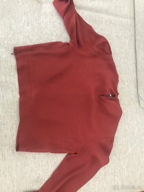 Nová Dívčí splývavá halenka  s uzlem, z. Mango, v.S - 4