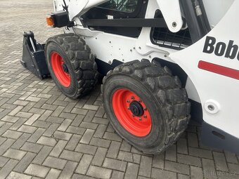 Bobcat S 650 nakladač - 4