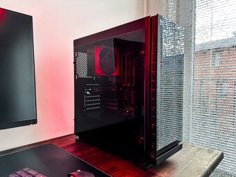 PC: Intel Core 2 Quad Q6600/Noctua/Asus GTX 1050 - 4