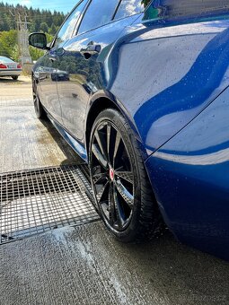 Jaguar XE 2,0d R-SPORT, 132 kw - 4
