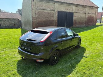 Ford Focus 1.8i 92kw, r.2010, 1.maj.,serviska, STK, klima - 4