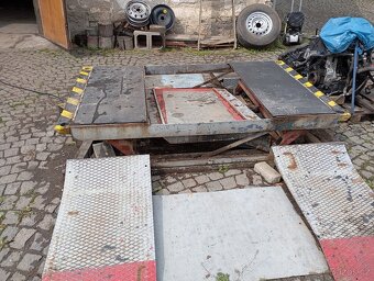 Pneumatický hever nosnost 2t - 4