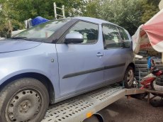 Škoda roomster 14 tdi 59kw rv 09 - 4
