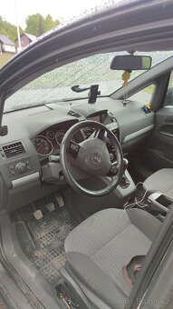 Opel Zafira - 4