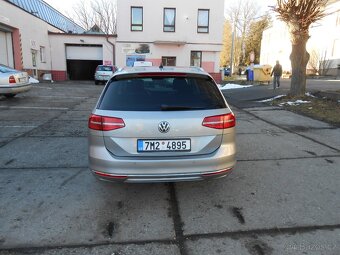 Prodám Volkswagen PASSAT Kombi 2.0 TDi 110kW DSG - 4