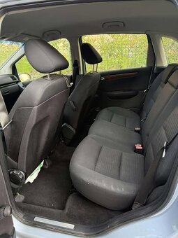 Prodám Mercedes-Benz B200 - 4