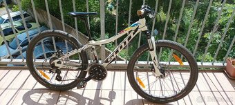 Kolo Scott 24 JR - 4