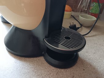 Dolce Gusto - kávovar - 4
