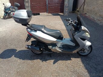 Malaguti Madison 150 CZ doklady - 4