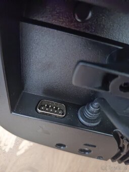 Logitech G29 Driving force - 4