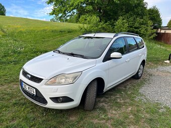 Ford Focus 1.6 benzín - 4