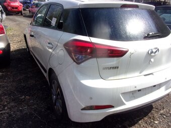 Hyundai i20 1.2i-84 Eddition - 4