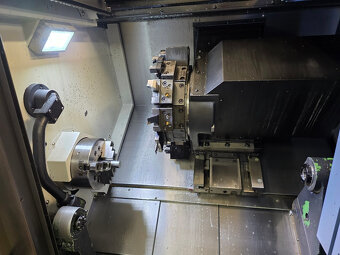CNC soustruh DOOSAN PUMA GT2100M - 4
