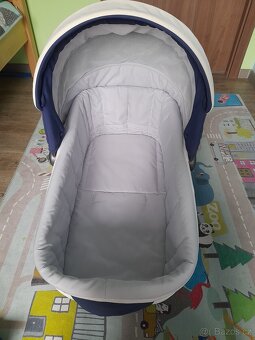 Prostorná hluboká korba Inglesina Sofia+tašky a pláštěnka - 4