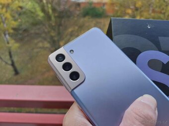 Samsung Galaxy S21+ 5G--128 gb--8 gb ram - 4