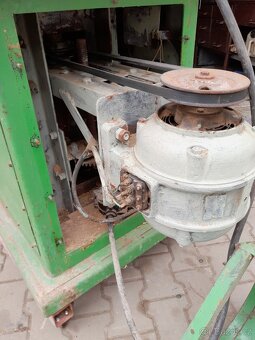 Frézka na dřevo - 4