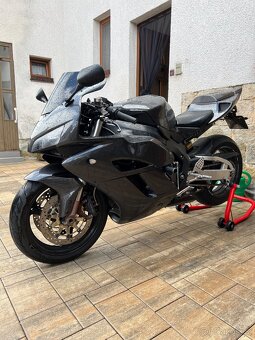 Honda cbr 1000rr (2004) fireblade - 4