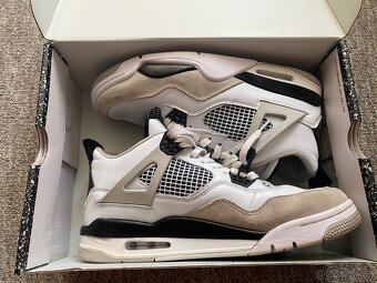 Air Jordan 4 retro vel.44 - 4