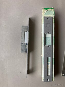 Prodám elektrický otvírač  EFF 34RR HZF - 4