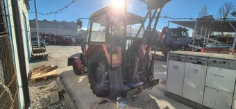 Zetor 5211 s přední radlicí a navijákem - 4