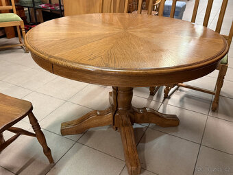 třikrát set dubový stůl se šesti židlemi - 4