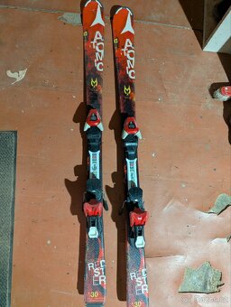 Lyže Atomic 130 a lyzaky Salomon 304mm - 4