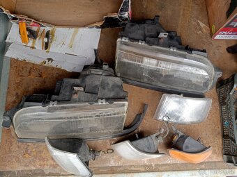 Přední světla a blinkry Ford Scorpio první gen. - 4