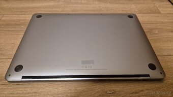 MacBook Pro 13" 2020 M1 / 16GB / 512GB - 4