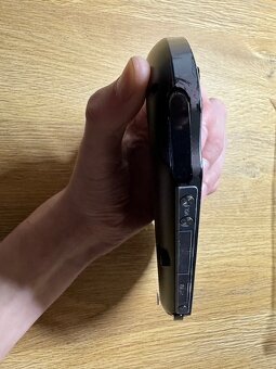 SONY PS VITA - 4