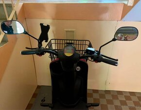 Elektrický skútr ROLEKTRO E-CARRIER 25 s kufrem - 4
