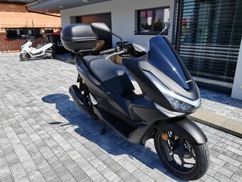 Honda Pcx 125 Dx -ČR 6let záruka BLACK - 4