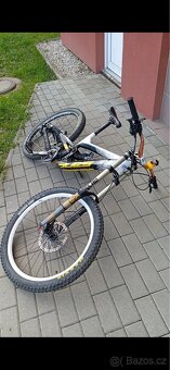 YT Industries Tues 2011 - 4