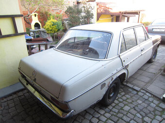 MB W115 - 4