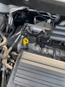 Volkswagen Caddy 1.4 CNG na náhradní díly - 4