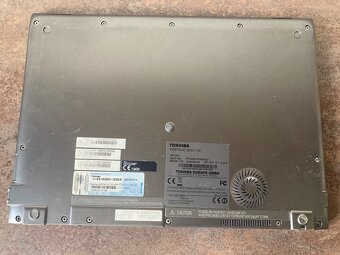 Notebook TOSHIBA Portege Z830-11M na díly, vadný displej - 4
