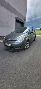 Toyota corolla verso - 4