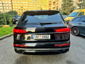 Audi Q7 50Tdi S-line Black UVEDENÁ CENA BEZ DPH - 4