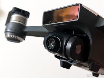 DJI Spark Alpine White včetně RC - 4
