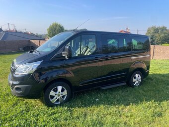 Ford tranzit turneo custom titánium 2,2 TDI 114 kW - 4